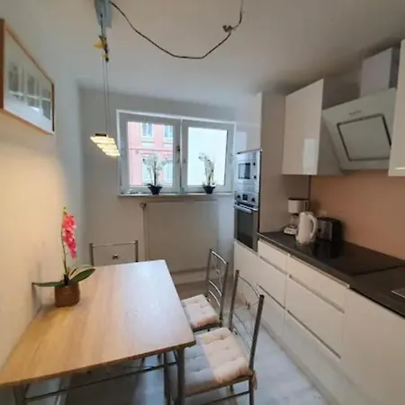 Zentrum 2 Schlafzimmer Bis 6 Personen * Husum (Schleswig-Holstein)